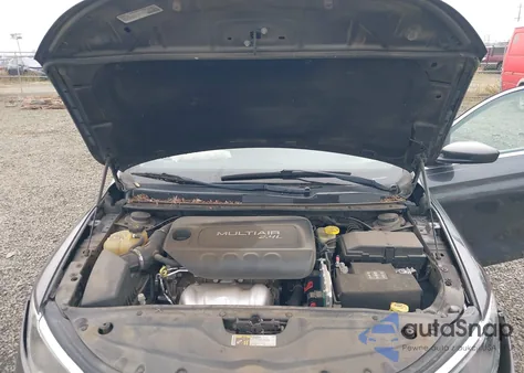 2016 Chrysler 200 Limited from USA, damaged, VIN 1C3CCCAB4GN123713